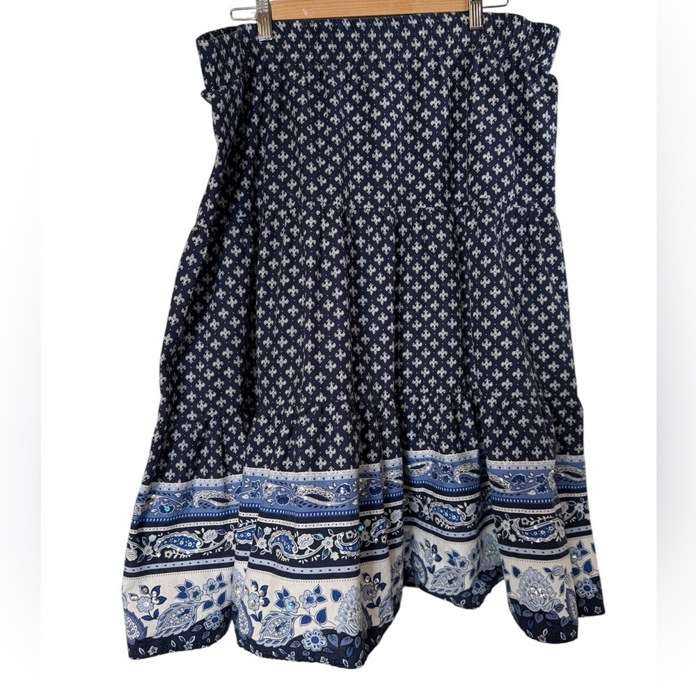 Coldwater Creek Navy and White Skirt with Sequin Detail